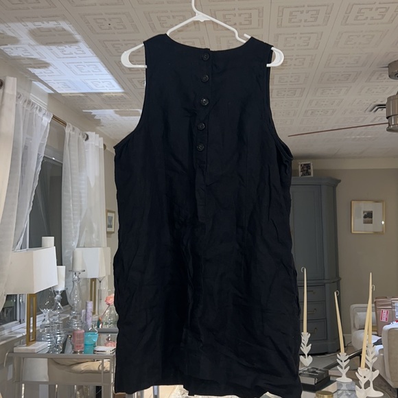 Black linen button back dress - Picture 4 of 4